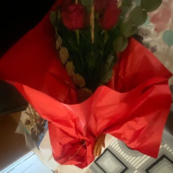 Yanlış Adrese Teslim Edilen Çiçek Sürprizimi Mahvetti