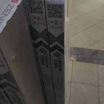 Satın Alınan Üst Model Parke Yerine Alt Model Parke Döşendi