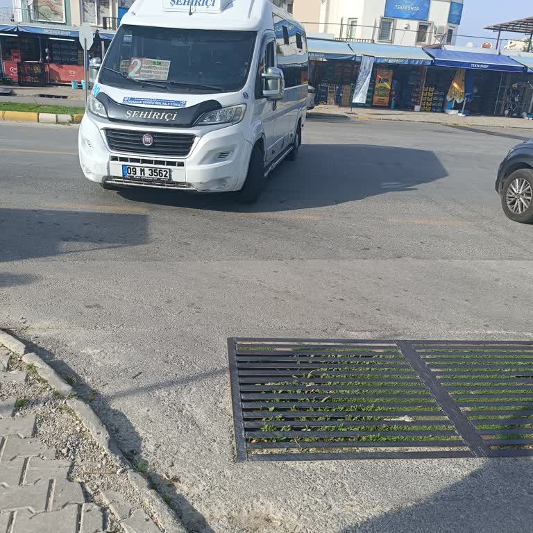 Kırmızı 2 Numaralı Minibüslerin Düzensiz Seferleri Mağduriyet Yaratıyor