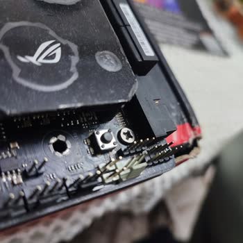 Megabit-PC Sıfır Diye Aldığım Ana Kart İkinci El ve Hasarlı Çıktı İadem Reddedildi