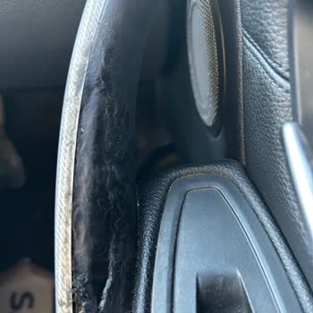 BMW 3.20 Kapı Kollarındaki Kronik Erime Sorunu Çözülmüyor