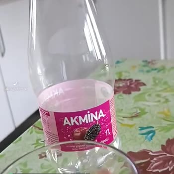 Akmina Maden Suyu İçecekten Sim Kart Gibi Bir Çip Çıktı!