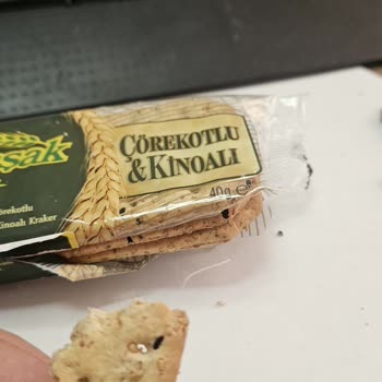 Kraker İçinden Plastik Çıkması Ve Firmadan Geri Dönüş Alamama