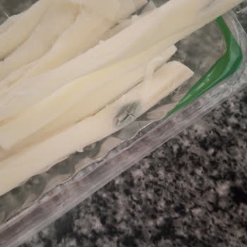 Sütaş Satın Aldığım Peynirin Son Kullanma Tarihi Geçmemesine Rağmen Küflü Çıkması