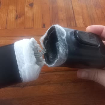 Philips Ev Aletleri Dik Süpürgemin Teleskop Sapı Normal Kullanım Sırasında Ağız Kısmından Kırıldı