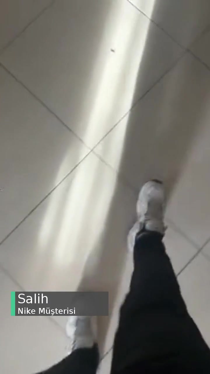 Nike Air Monarch Ayakkabı Ses Problemi videonun kapak resmi