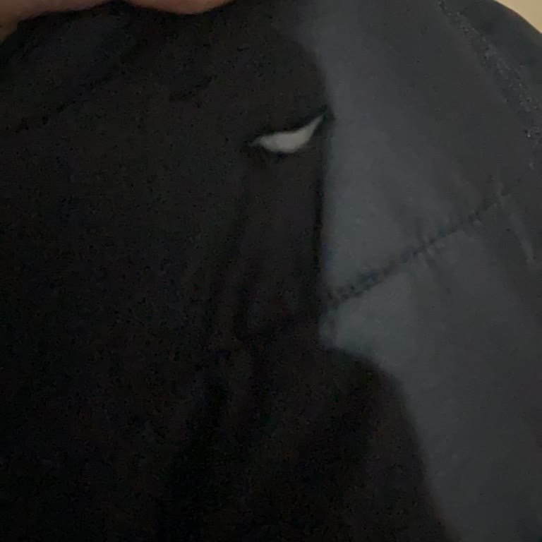 Adidas Mağazası Yeni Aldığım Montun Yırtığını Kullanıcı Hatası Diyerek Reddetti