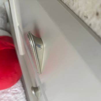 Divan Mobilya (Adana) Sattığı Ürüne Sahip Çıkması, Ayıplı ve Kalitesiz Olan Ürünler