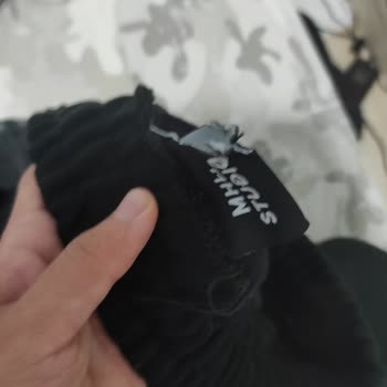 Sipariş Ettiğim Bedenden Çok Büyük Ürün Ve Etiketi Kesilmiş Şekilde Gönderildi