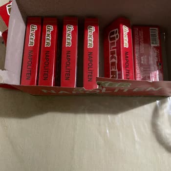 Son Kullanma Tarihi Geçmemiş Çikolatalar Beyazlamış Ve Bozuk Çıktı