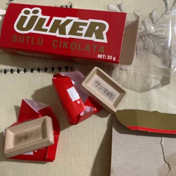 Son Kullanma Tarihi Geçmemiş Çikolatalar Beyazlamış Ve Bozuk Çıktı