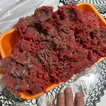 Köfteci Yusuf Bozuk Kıyma Satışı Ve İlgisiz Şube Personeli Nedeniyle Mağduriyet