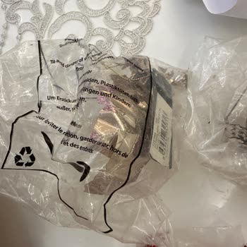 Kırık Gelen Yılbaşı Süsleri Ve Amazon Müşteri Hizmetlerine Ulaşamama Sorunu