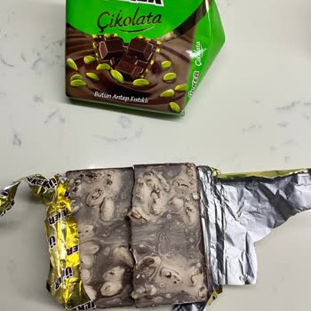 Bozuk Antep Fıstıklı Çikolata Ve Güven Kaybı