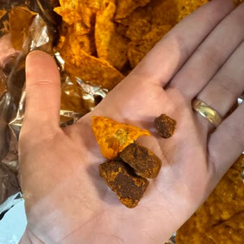 Doritos Cips Paketinden Çıkan Tanımsız Yabancı Madde Şoku