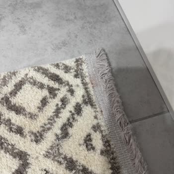 Linawash67 Halılar Lekeli Geldi