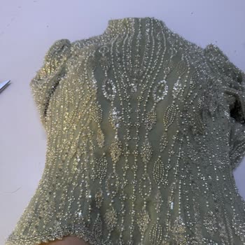 Sipariş Edilen Elbise Geç Ve Farklı Geldi, Kargo Ücreti De İade Edilmedi