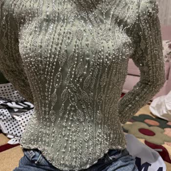 Sipariş Edilen Elbise Geç Ve Farklı Geldi, Kargo Ücreti De İade Edilmedi