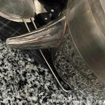 Çaydanlık Kısa Sürede Lekelendi Ve Mutfak Eşyalarım Zarar Gördü