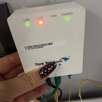 İnternet Kesintisi Nedeniyle İşim Aksıyor Acil Çözüm Bekliyorum