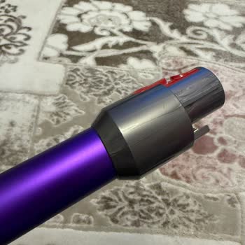 Dyson V11 Süpürge Borusu Kendi Kendine Kırıldı, Müşteri Hizmetleri Sorunu Çözmedi