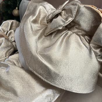 Sipariş Verdiğim Bebek Kıyafetleri Görsellerle Uyuşmuyor, İade Ve Ücret İadesi Talep Ediyorum