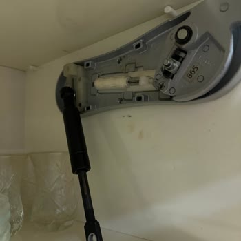 Mutfak Dolabı Piston Arızası ve Yedek Parça Temini