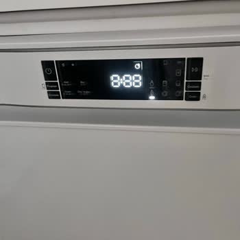 Yeni Alınan Vestel Bulaşık Makinesi Sürekli Arızalı, Parça Bekleniyor, Mağduriyetim Giderilmiyor