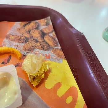 Popeyes Osmaniye Şubesinde Saygısız Çalışan Ve Bozuk Ürün Deneyimi