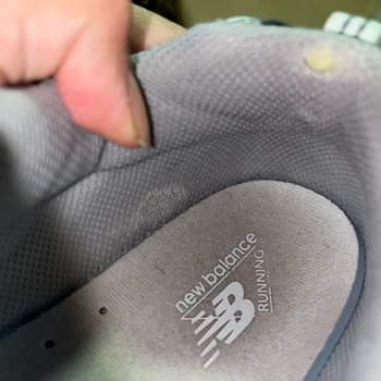 New Balance 530 Ayakkabıda Kısa Sürede Yırtılma Ve Olumsuz Garanti Sonucu