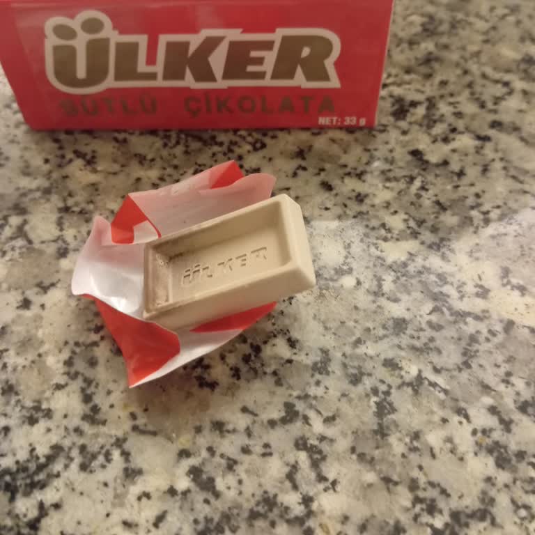Aldığım Ülker Napoliten Çikolata Bozuk Çıktı, Hayal Kırıklığına Uğradım