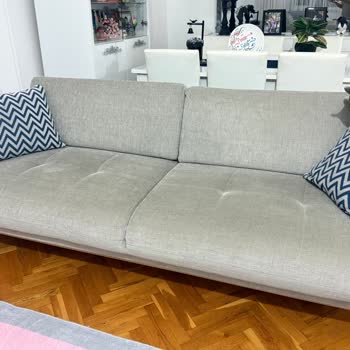 İskenderun İstikbal'den Alınan Koltuk Takımında Kısa Sürede Renk Değişimi Ve Deformasyon