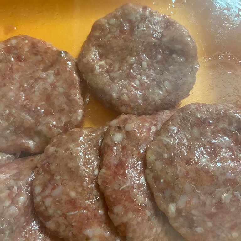 Köfteci Yusuf Bozuk Ve Sağlıksız Ürün Teslimatı: Ücret İadesi Ve Denetim Talebi