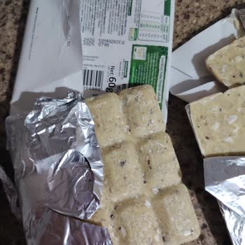 Son Kullanma Tarihi Geçmiş Ve Küflü Damak Çikolata Satışı