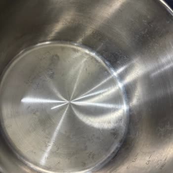 İlk Kullanımda Paslanan Ve Lekelenen Düdüklü Tencere Hayal Kırıklığı