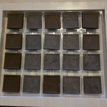 Son Kullanma Tarihi Geçmemiş Nestle Madlen Çikolatada Bozulma Ve Güven Kaybı