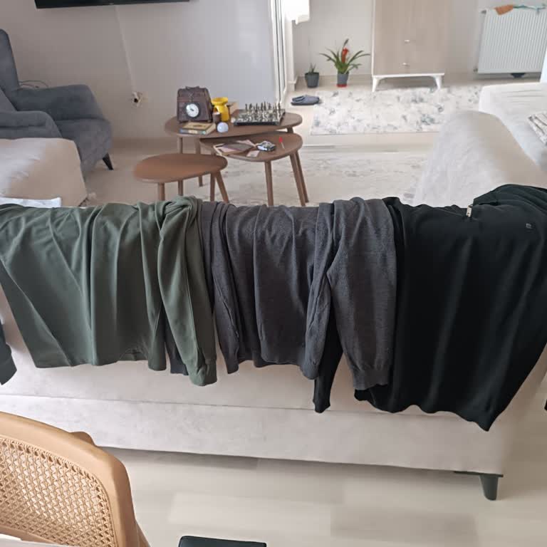 My Pierre Cardin Sweater Missing from Delivery