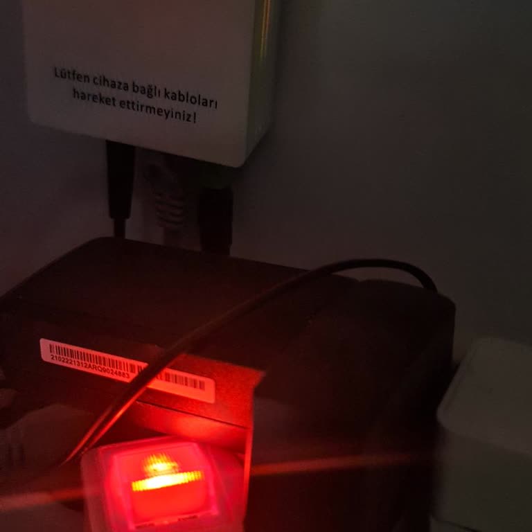 Superonline İnternet Kesintisi Günlerdir Sürüyor Çözüm Belirsizliği Mağduriyet Yaratıyor