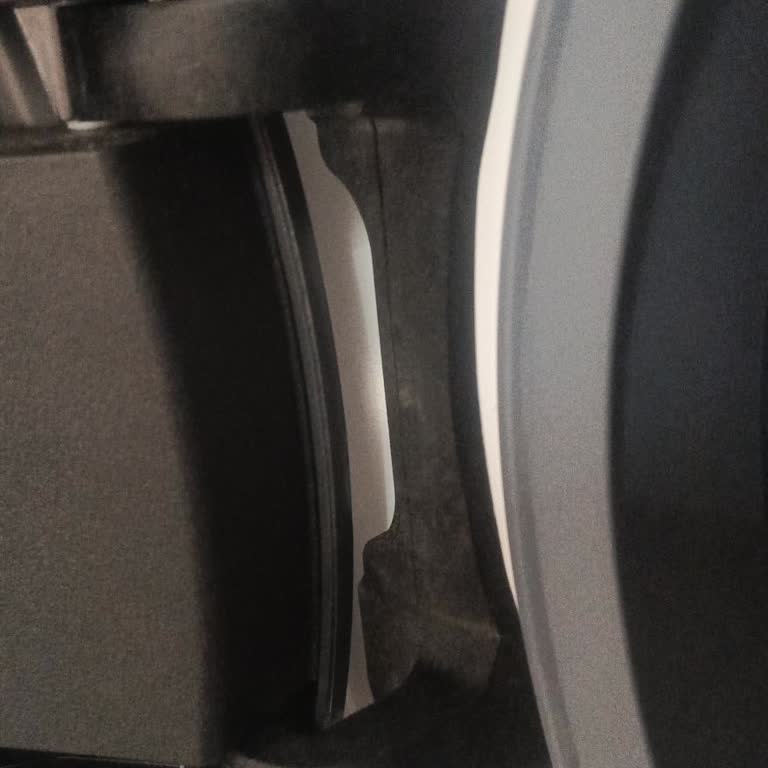 Yanlış Ürün Gönderimi Ve Plastik Kokusu Mağduriyeti