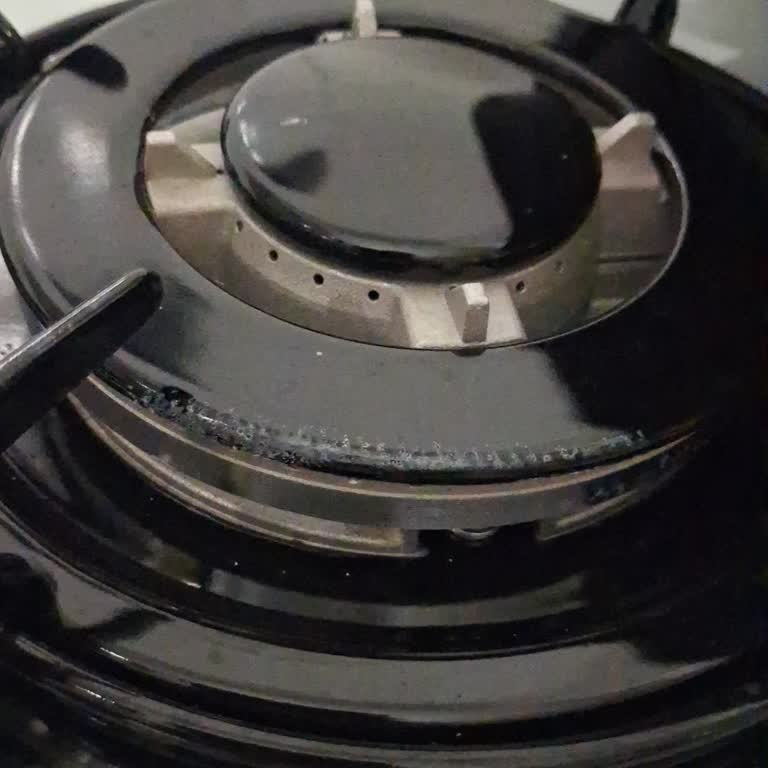 Kurulum Sonrası Fırında Buhar Sorunu Ve Servis İlgisizliği