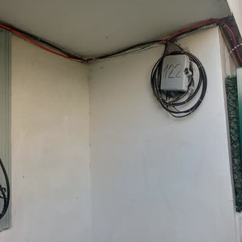 İzinsiz Kurulum Ve Kutu Kaldırılmıyor: Acil Müdahale Bekliyorum