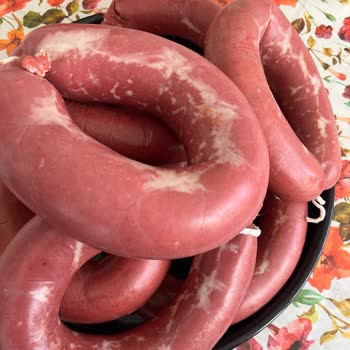 Afyon Bir Yıldız Sucukları Soğuk Zincir Olmadan Gelen Sucukta Kötü Koku Ve Bozulma Endişesi!