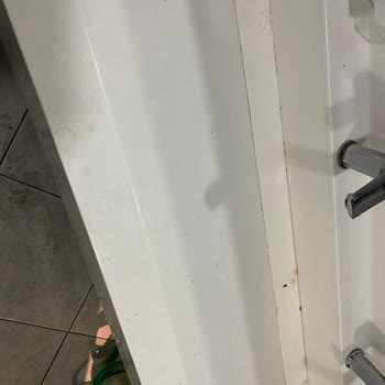 Köfteci Yusuf Etiler Şubesinde Ciddi Hijyen Sorunları Ve Temizlik Eksikliği