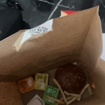 Eksik, Soğuk Ve Dağılmış Siparişe Yetersiz Çözüm: Ücret İadesi Talebim