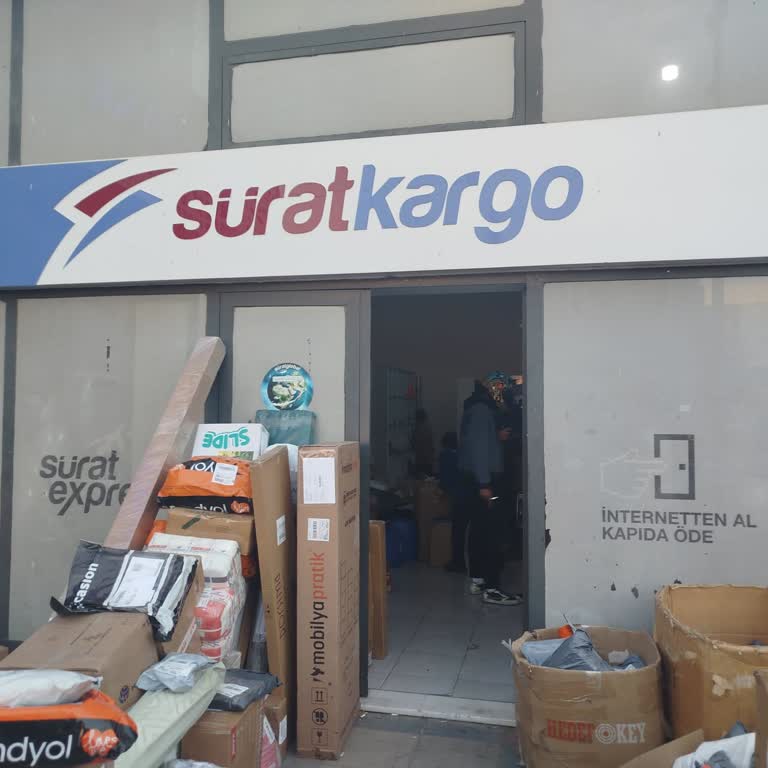 Sürat Kargo Nazilli Şubesi Erken Kapanış Ve İlgisiz Personel Nedeniyle Mağdur Olduk