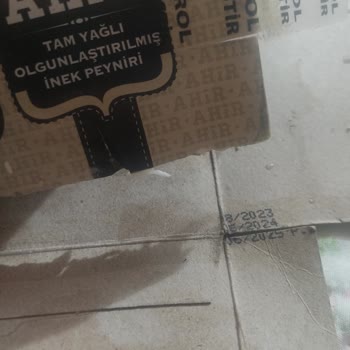 Son Kullanma Tarihi Ambalaj İçinde Gizli Olan Peynir Nedeniyle Mağduriyet Ve Geri Dönüş Sorunu