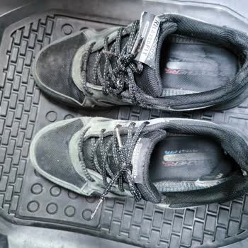 Kısa Sürede Deforme Olan Skechers Ayakkabı Ve Yetersiz İnceleme Sonucu