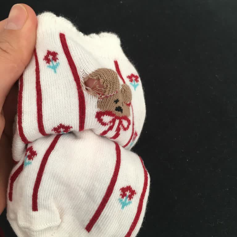 Penti Aldığım Çorapların Defolu Çıkması Büyük Hayal Kırıklığı Yaşattı