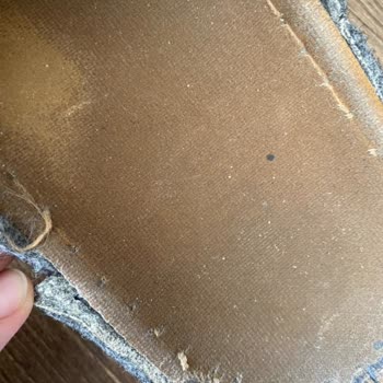 Kısa Sürede Yıpranan Terlik Ve Olumsuz İnceleme Sonucu