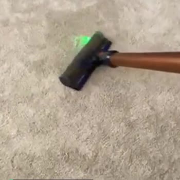 Dyson Gen5 Süpürgemin Ekranı Çalışmıyor